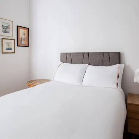 Vibrant 4bed1bath Heart Of Beyoglu! #389