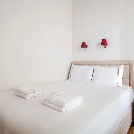 Vibrant 4bed1bath Heart Of Beyoglu! #389 アパート イスタンブール