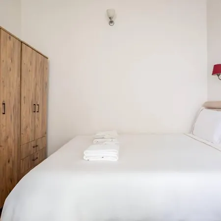 Vibrant 4bed1bath Heart Of Beyoglu! #389 アパート